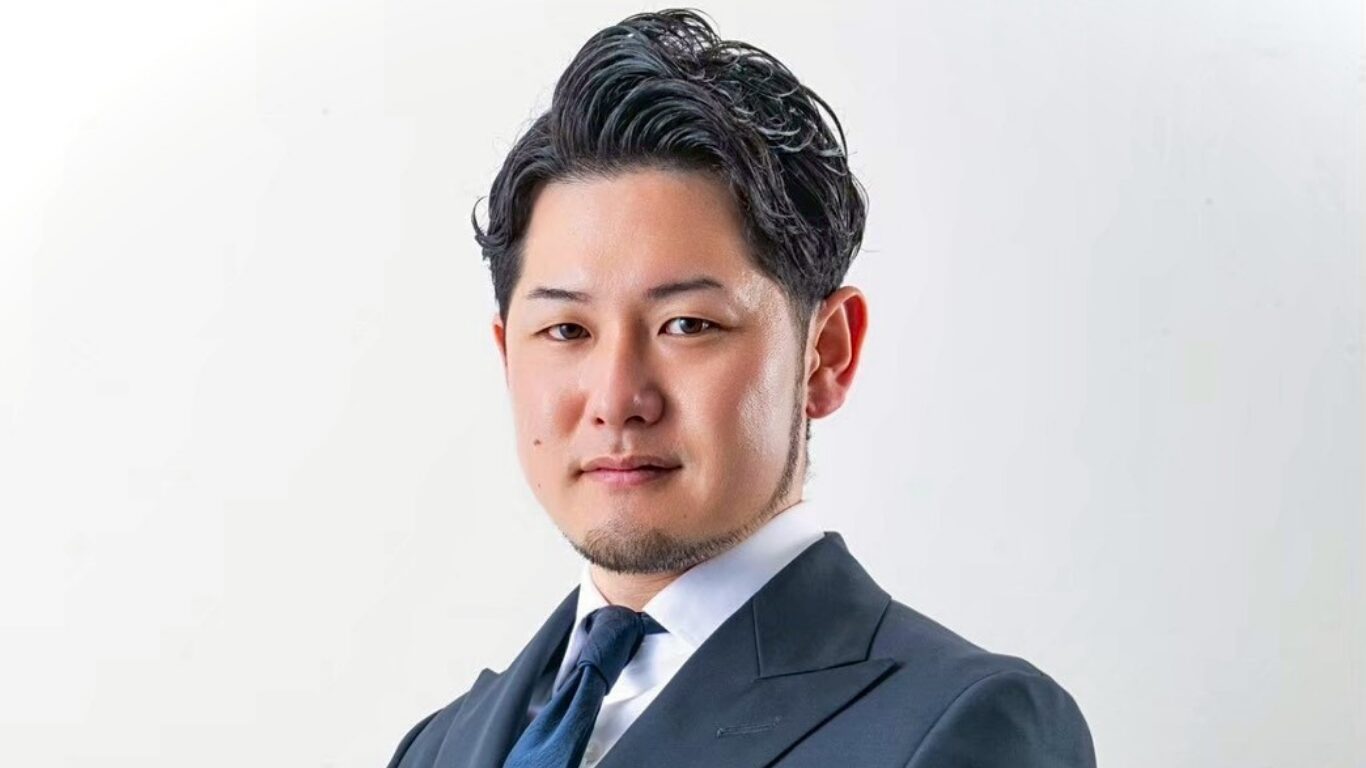 軽貨物配送と採用記事を監修する株式会社OneForce代表徳地一馬